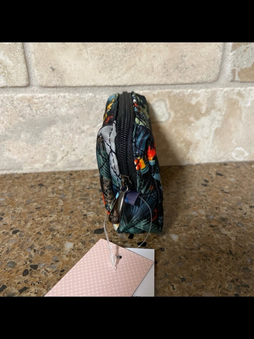 Lug Choo Choo Mini Pill Box - Picture 4 of 8